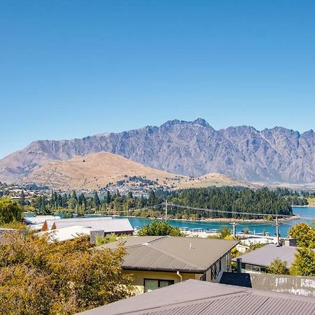 Toru - Eclectic Apartment With Delightful Lake Views Queenstown Extérieur photo